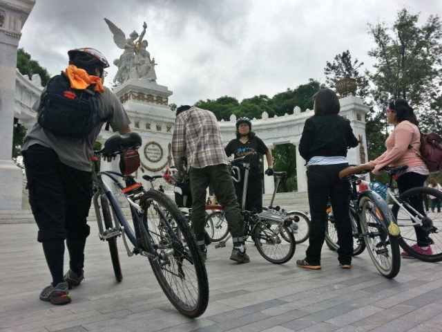  Guide in Chapultepec 